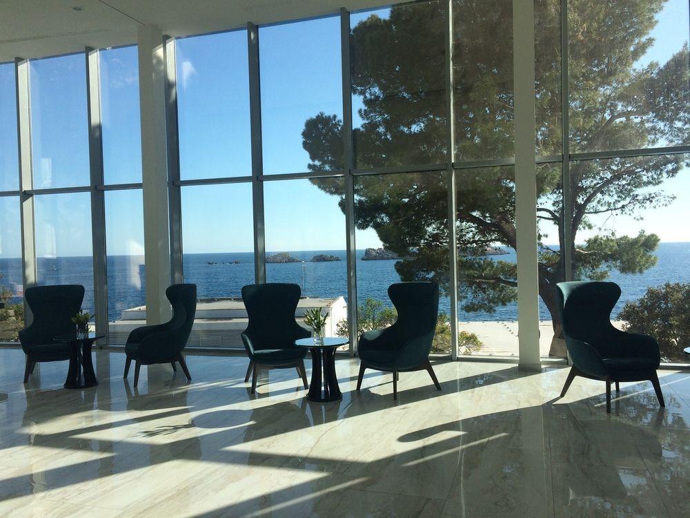 Royal Neptun Hotel